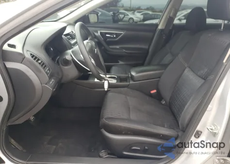 2017 Nissan Altima 2.5 из США, поврежденный, VIN 1N4AL3AP8HN354524